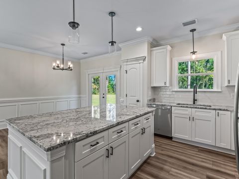 Tiny photo for 1 Beeler Road, Crawfordville, FL 32327 (MLS # 398717)