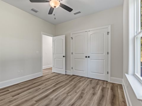 Tiny photo for 1 Beeler Road, Crawfordville, FL 32327 (MLS # 398717)