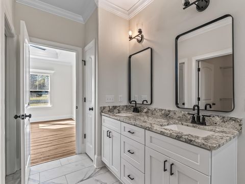 Tiny photo for 1 Beeler Road, Crawfordville, FL 32327 (MLS # 398717)