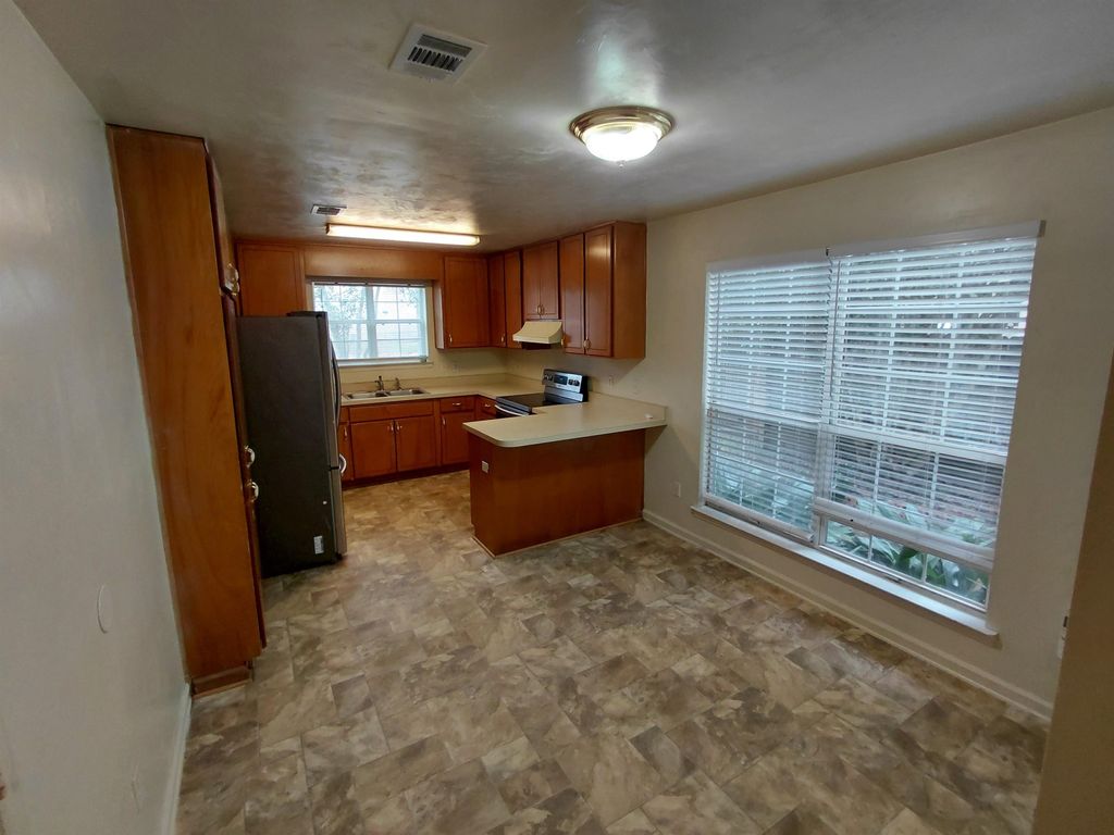 Photo of 1557 Payne Street, Tallahassee, FL 32303 (MLS # 394603)