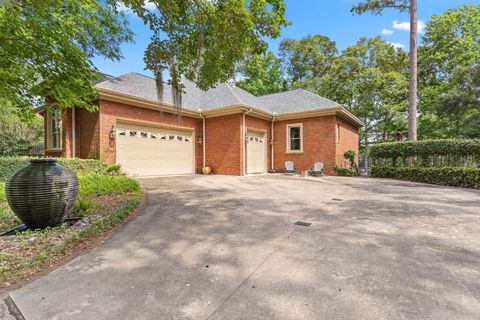 A home in TALLAHASSEE