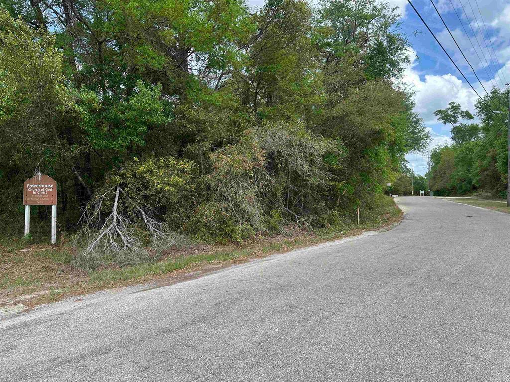 Photo of BELAIR Road, Tallahassee, FL 32305 (MLS # 398801)