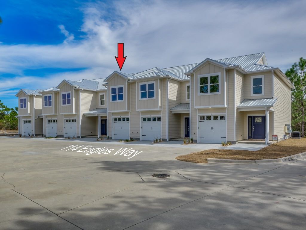 Photo of 714 Eagles Way, Carrabelle, FL 32323 (MLS # 392114)