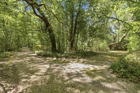 Tiny photo for 10945 Luna Point Road, Tallahassee, FL 32312 (MLS # 399465)