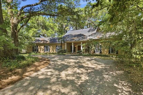 Tiny photo for 10945 Luna Point Road, Tallahassee, FL 32312 (MLS # 399465)