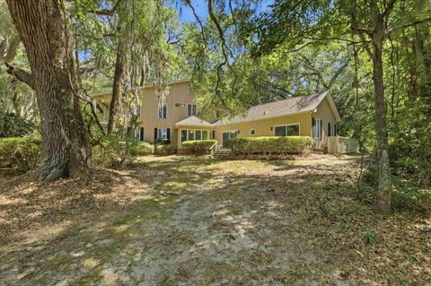 Tiny photo for 10945 Luna Point Road, Tallahassee, FL 32312 (MLS # 399465)