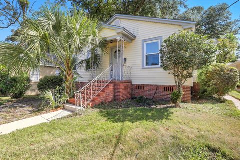 Tiny photo for 607 TALAFLO Street, Tallahassee, FL 32308 (MLS # 389503)