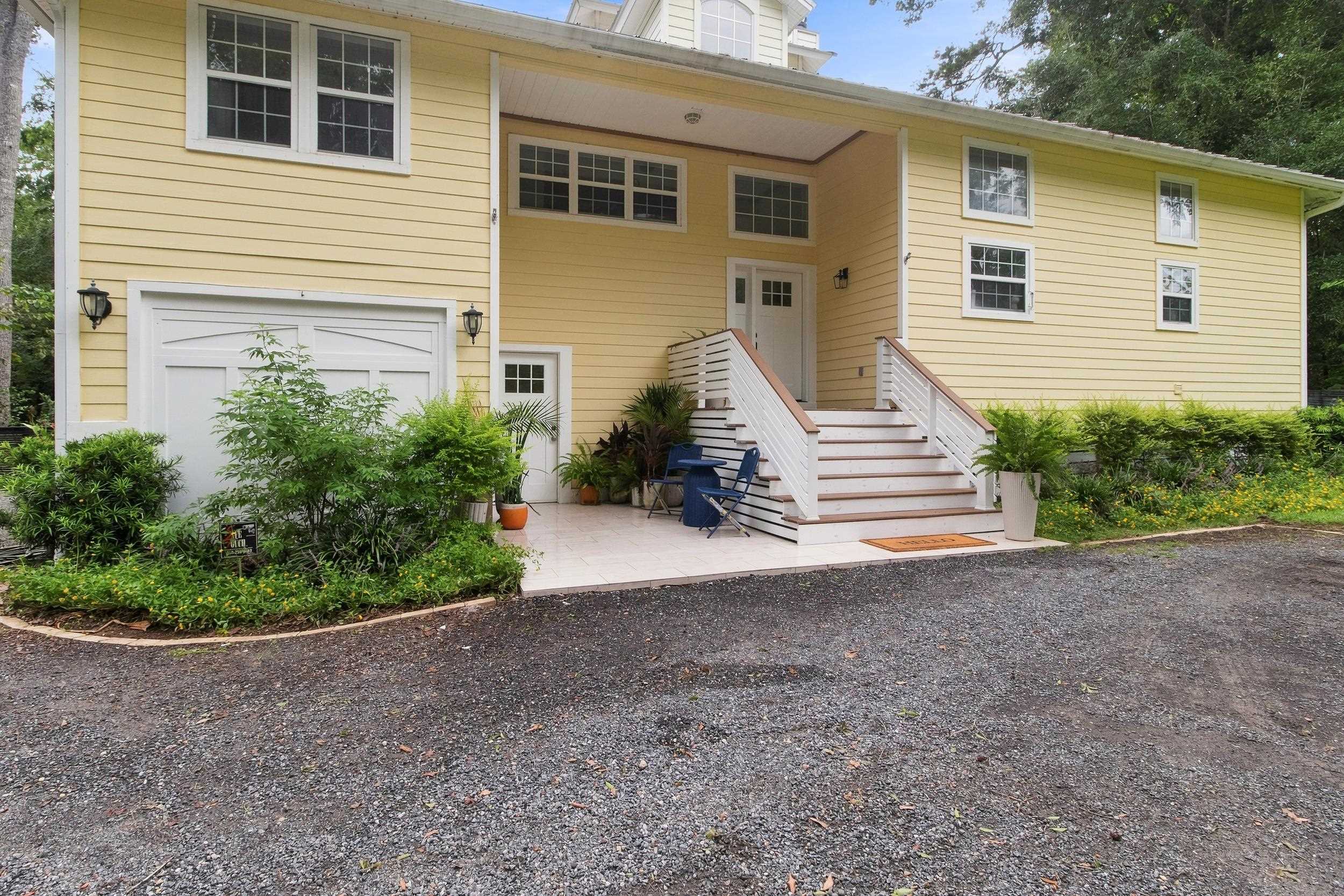 112 River Plantation Rd