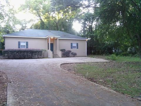 Photo of 908 Buena Vista Drive #-, Tallahassee, FL 32304 (MLS # 399526)