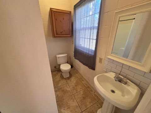Tiny photo for 908 Buena Vista Drive #-, Tallahassee, FL 32304 (MLS # 399526)