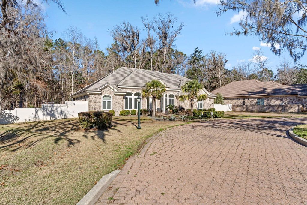 Photo of 511 River Pond Court, Tallahassee, FL 32312 (MLS # 395307)