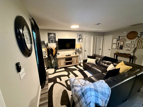 Tiny photo for 263 Oakview Drive, Tallahassee, FL 32305 (MLS # 402213)