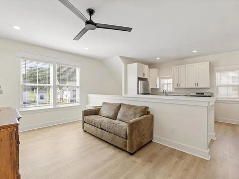 Tiny photo for 4064-1 Biltmore Avenue, Tallahassee, FL 32311 (MLS # 394446)