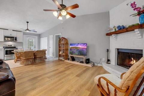 Tiny photo for 5556 Lumberjack Lane, Tallahassee, FL 32303 (MLS # 392189)