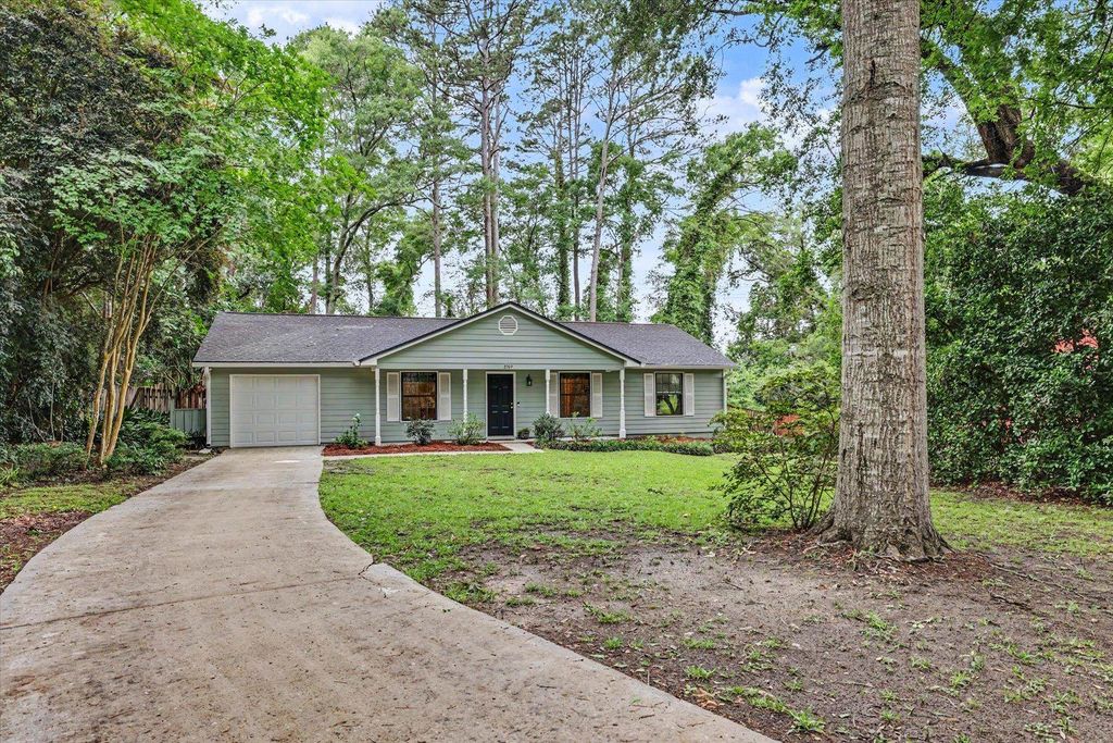 Photo of 2989 Byington Circle, Tallahassee, FL 32303 (MLS # 399938)