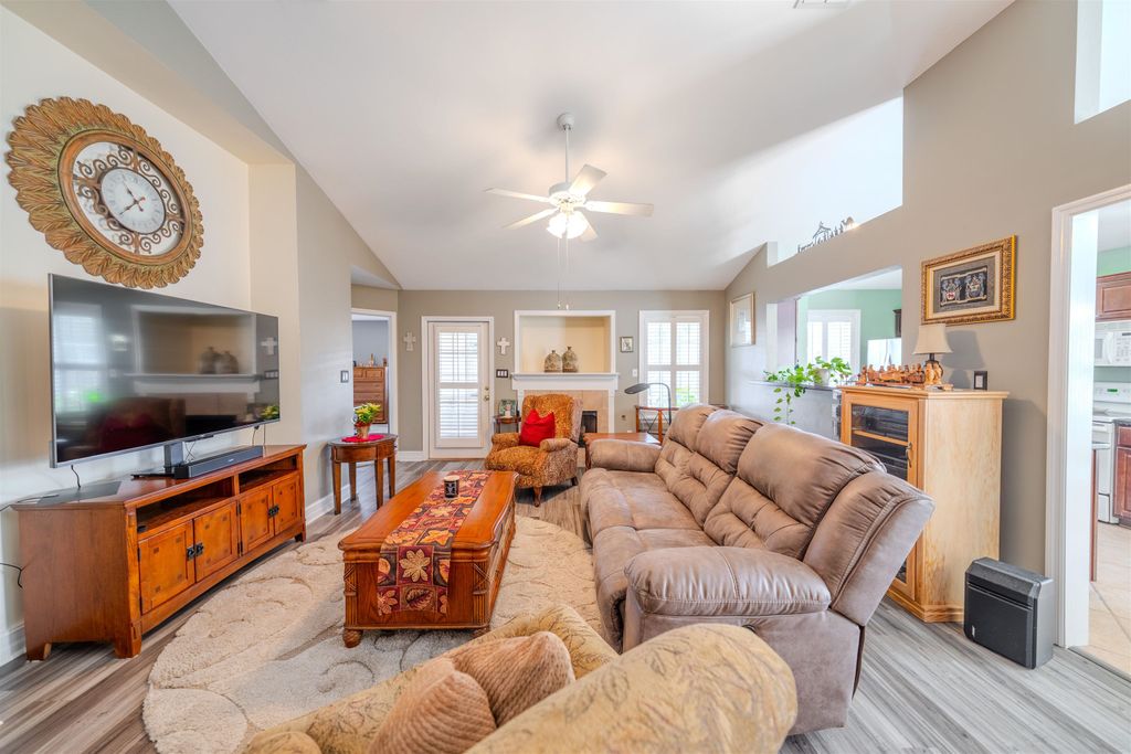 Photo of 8432 Ivy Brook Lane, Tallahassee, FL 32312 (MLS # 393577)