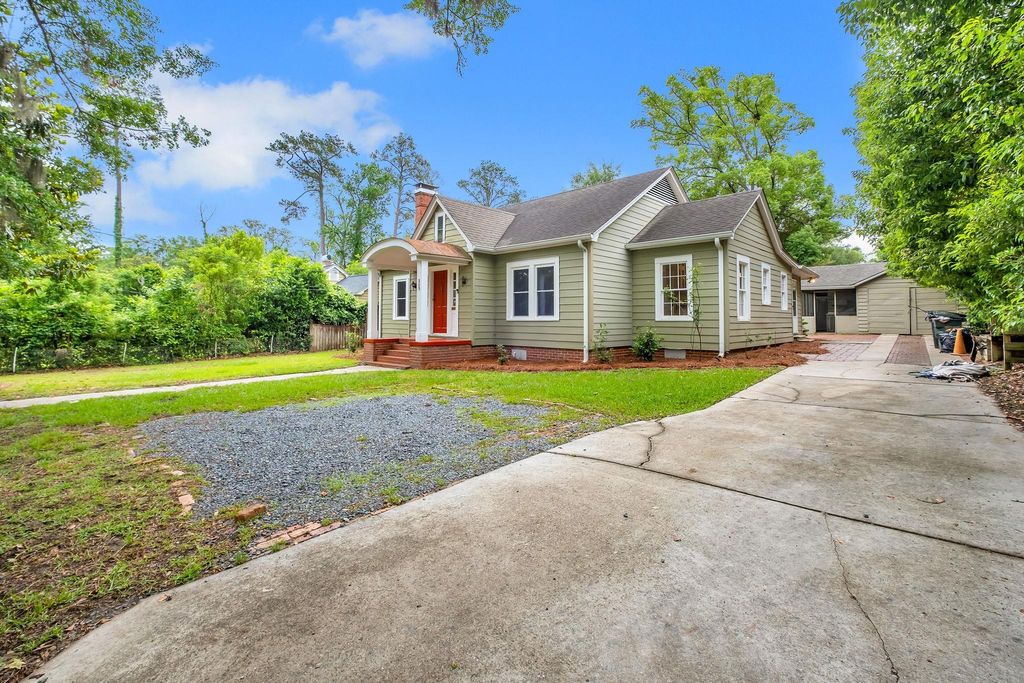 Photo of 809 E 6th Avenue, Tallahassee, FL 32303 (MLS # 399943)