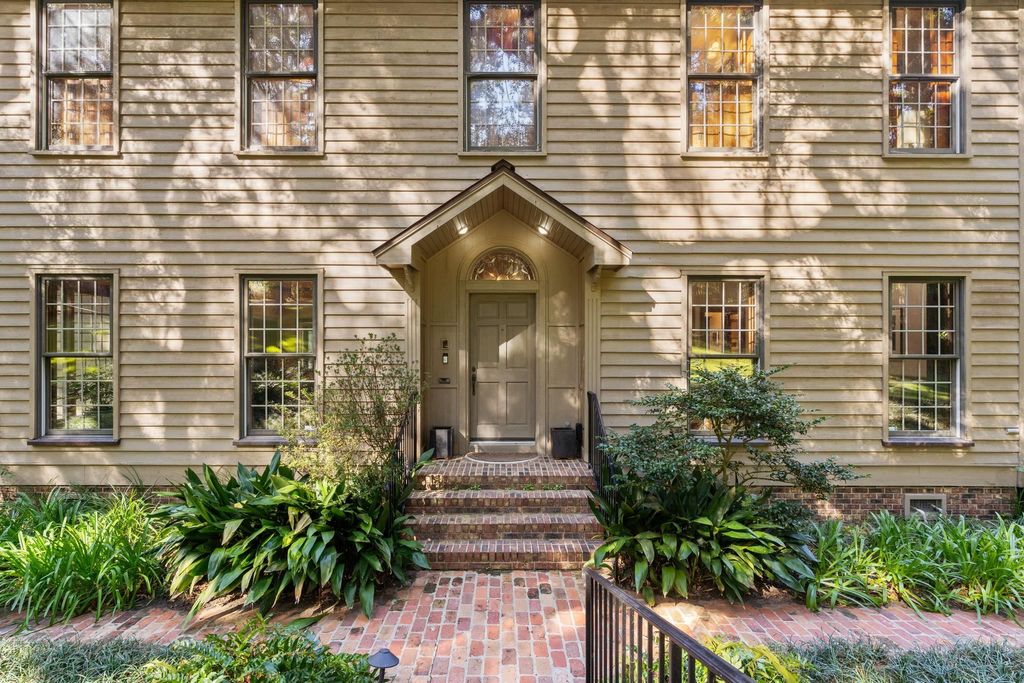 Photo of 5950 Miller Landing Cove, Tallahassee, FL 32312 (MLS # 392391)