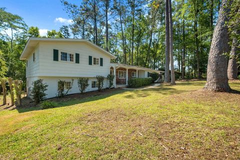 Photo of 807 devon Drive, Tallahassee, FL 32308 (MLS # 400162)