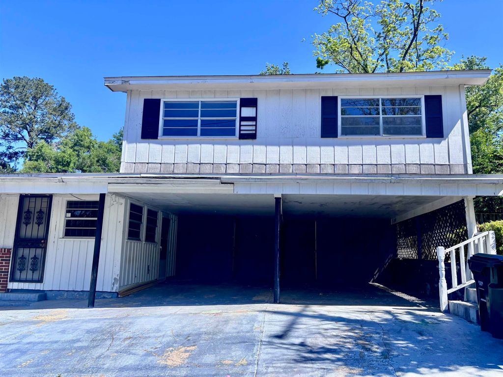 Photo of 1101 ABRAHAM St, Tallahassee, FL 32304 (MLS # 398908)