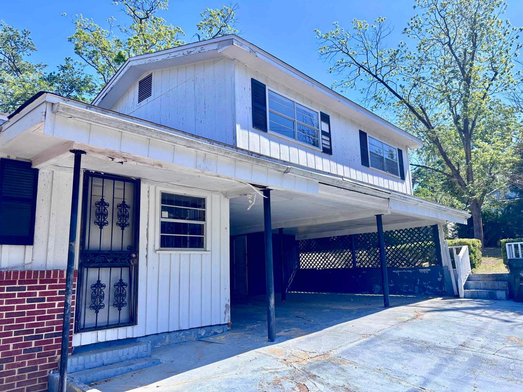 Photo of 1101 ABRAHAM St, Tallahassee, FL 32304 (MLS # 398908)