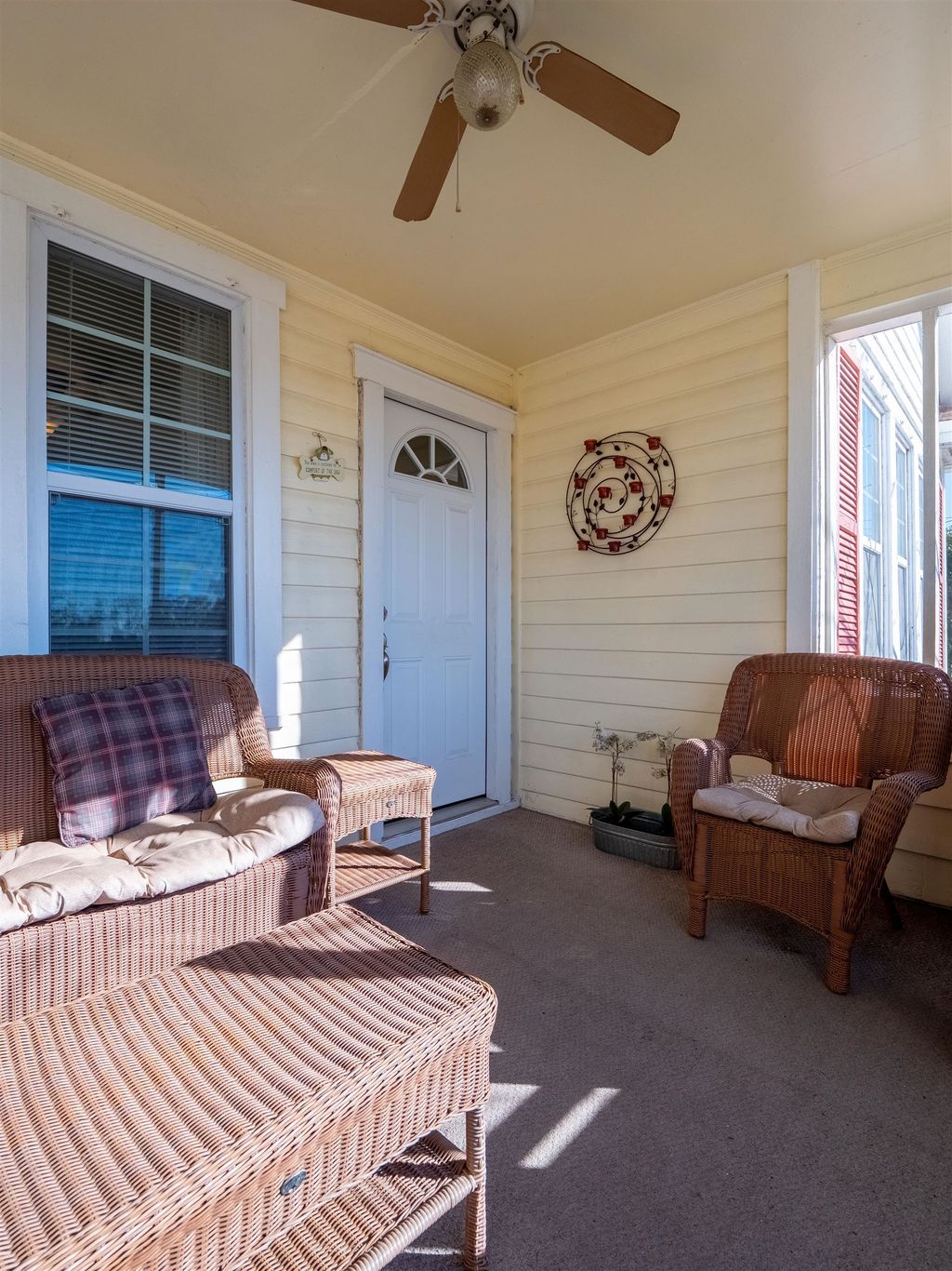 Photo of 135 SE Oak Street, Madison, FL 32340 (MLS # 391955)