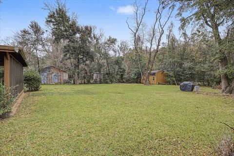 Tiny photo for 3925 Wiggington Road, Tallahassee, FL 32303 (MLS # 395661)