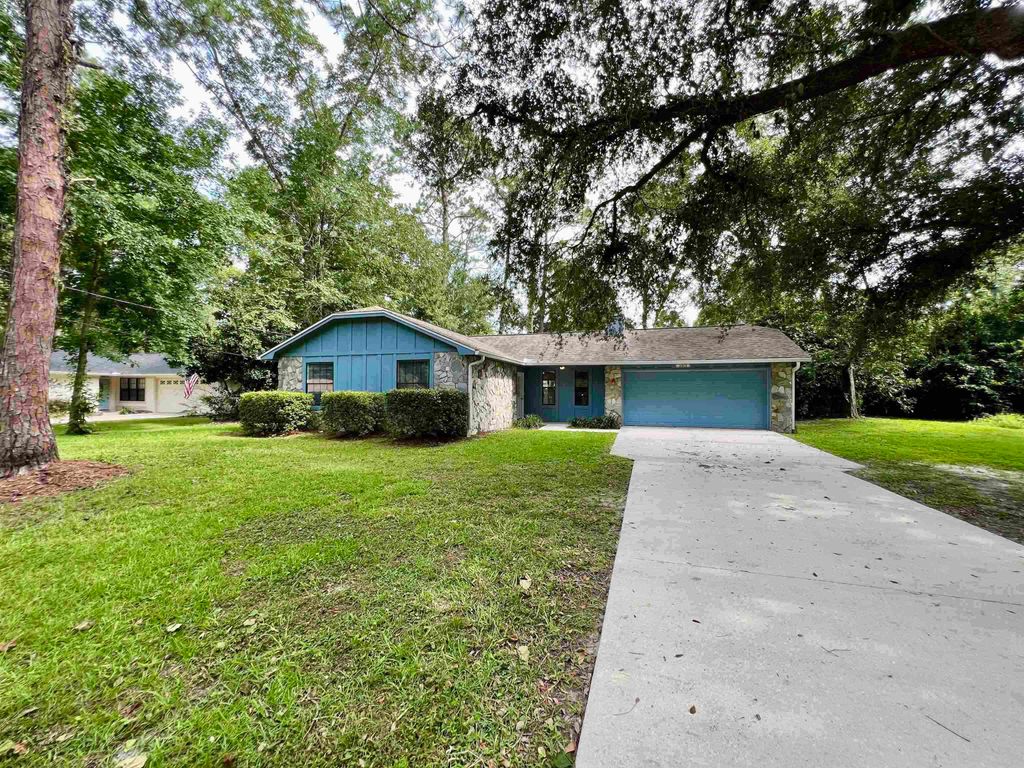 Photo of 6913 Tomy Lee Trail, Tallahassee, FL 32312 (MLS # 397100)