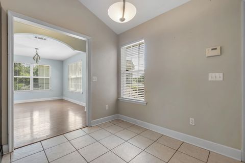 Tiny photo for 2860 Braddock Court, Tallahassee, FL 32308 (MLS # 391050)