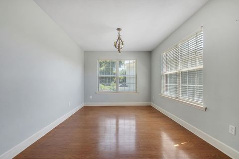 Tiny photo for 2860 Braddock Court, Tallahassee, FL 32308 (MLS # 391050)