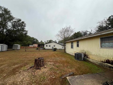 Tiny photo for 7263 OLD BAINBRIDGE Road, Tallahassee, FL 32303 (MLS # 393964)