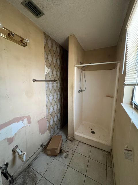 Tiny photo for 7263 OLD BAINBRIDGE Road, Tallahassee, FL 32303 (MLS # 393964)