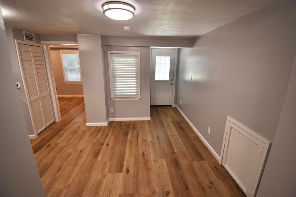 Photo of 437 W 6th Avenue #B, Tallahassee, FL 32303 (MLS # 402335)