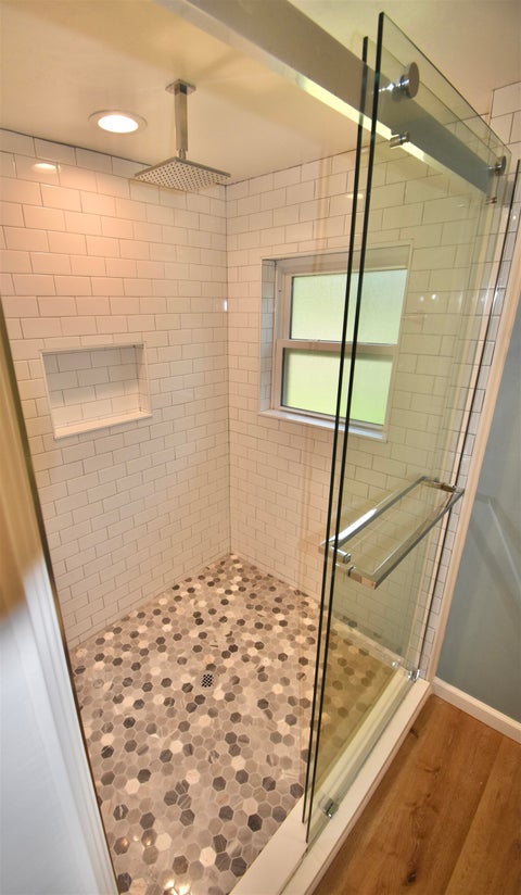 Tiny photo for 437 W 6th Avenue #B, Tallahassee, FL 32303 (MLS # 402335)