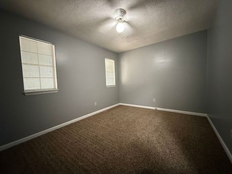 Tiny photo for 258 N Villas Court #A, Tallahassee, FL 32303 (MLS # 393190)