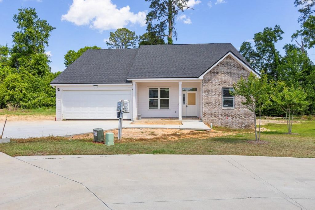 Photo of 1563 Cherry Blossom Circle, Tallahassee, FL 32317 (MLS # 393286)