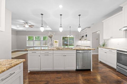 Tiny photo for 3493 Cedarwood Trail, Tallahassee, FL 32312 (MLS # 391233)