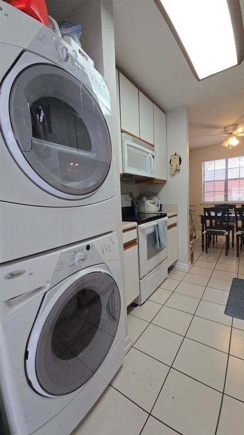 Tiny photo for 812-8 W CAROLINA Street, Tallahassee, FL 32304 (MLS # 395595)