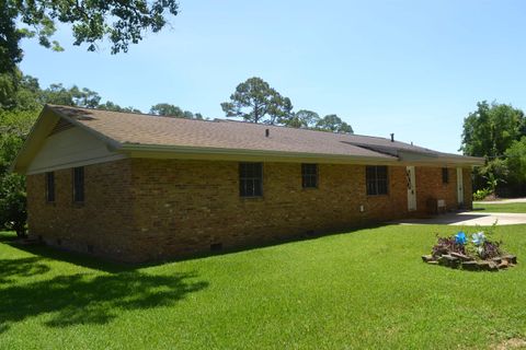 A home in TALLAHASSEE