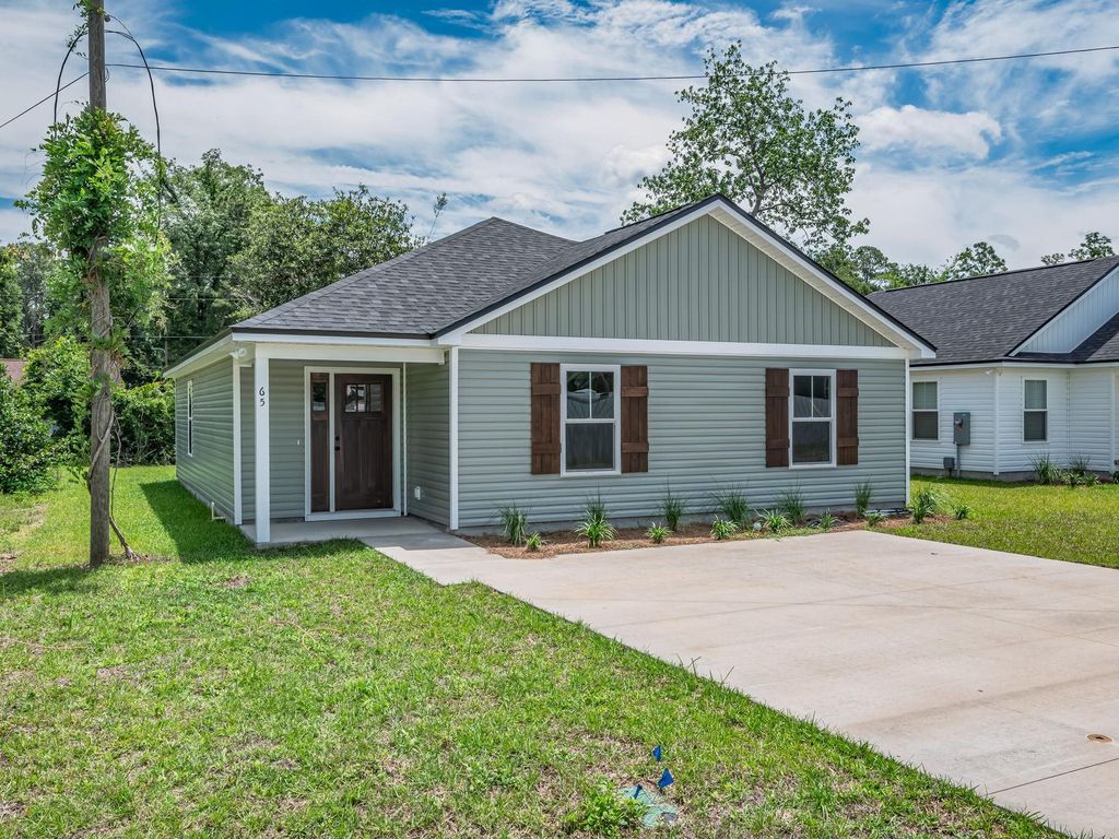 Photo of 8 Melody Lane, Crawfordville, FL 32327 (MLS # 395404)