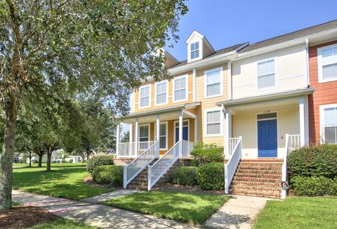 Tiny photo for 4150 FOUR OAKS BOULEVARD Blvd, Tallahassee, FL 32311 (MLS # 393932)