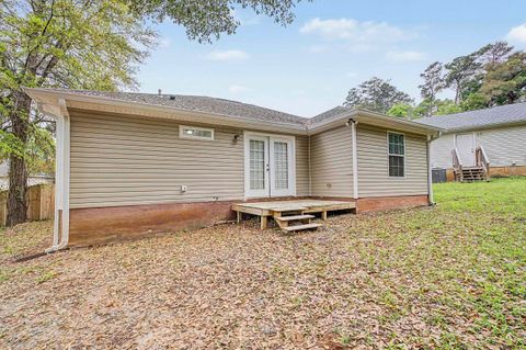 Tiny photo for 2908 Briar Court, Tallahassee, FL 32308 (MLS # 397900)