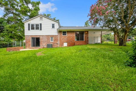 Tiny photo for 1501 Meeks Road, Tallahassee, FL 32317 (MLS # 401781)