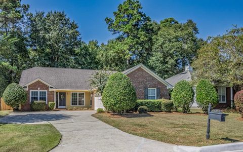 Photo of 163 Sugar Plum Drive, Tallahassee, FL 32312 (MLS # 394005)