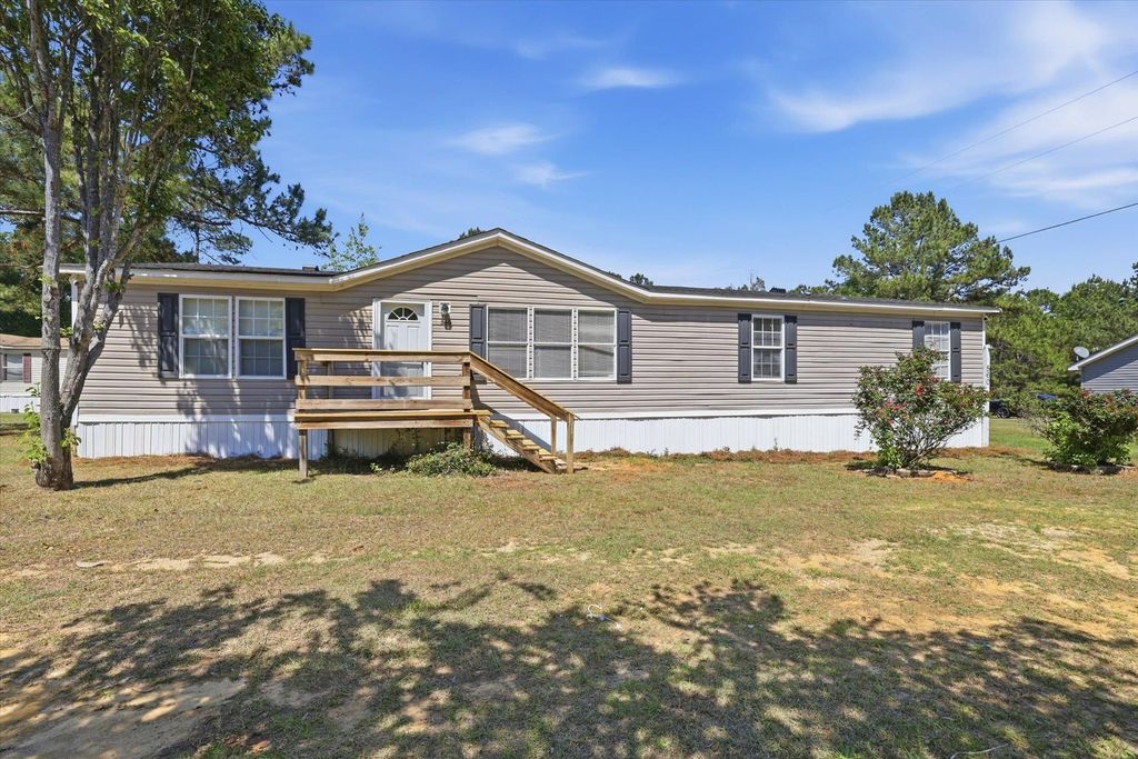 Photo of 560 MCNAIR Road, Havana, FL 32333 (MLS # 398845)