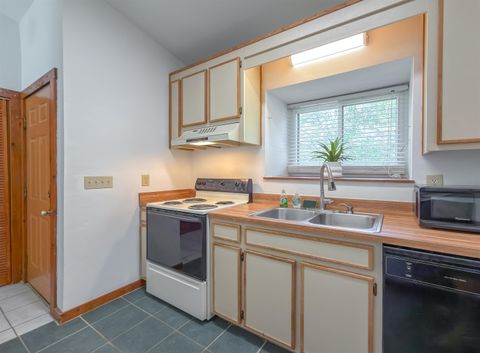 Tiny photo for 2403 Manzanita Court, Tallahassee, FL 32303 (MLS # 398356)