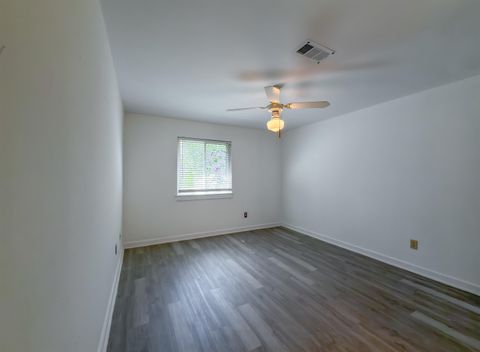 Tiny photo for 2403 Manzanita Court, Tallahassee, FL 32303 (MLS # 398356)