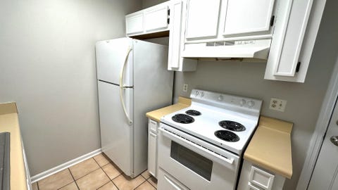 Tiny photo for 803 Timbers Court, Tallahassee, FL 32304 (MLS # 401004)