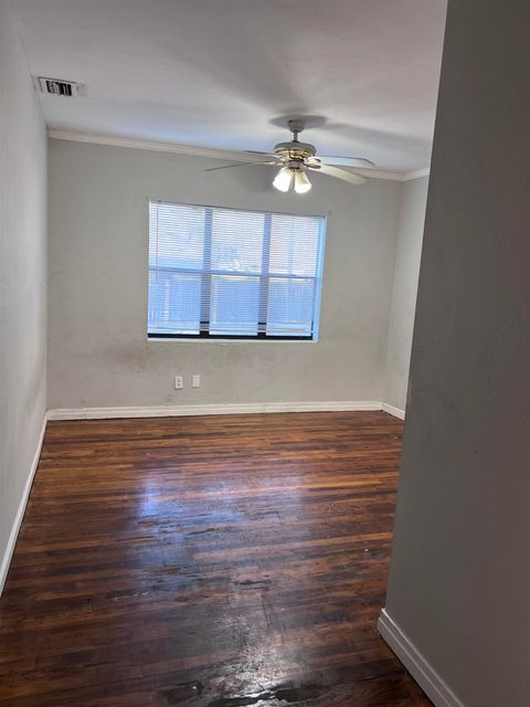 Tiny photo for 2001 Daisy Street, Tallahassee, FL 32310 (MLS # 391901)