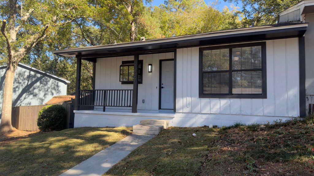 Photo of 1807 Meriadoc Road, Tallahassee, FL 32303 (MLS # 393158)